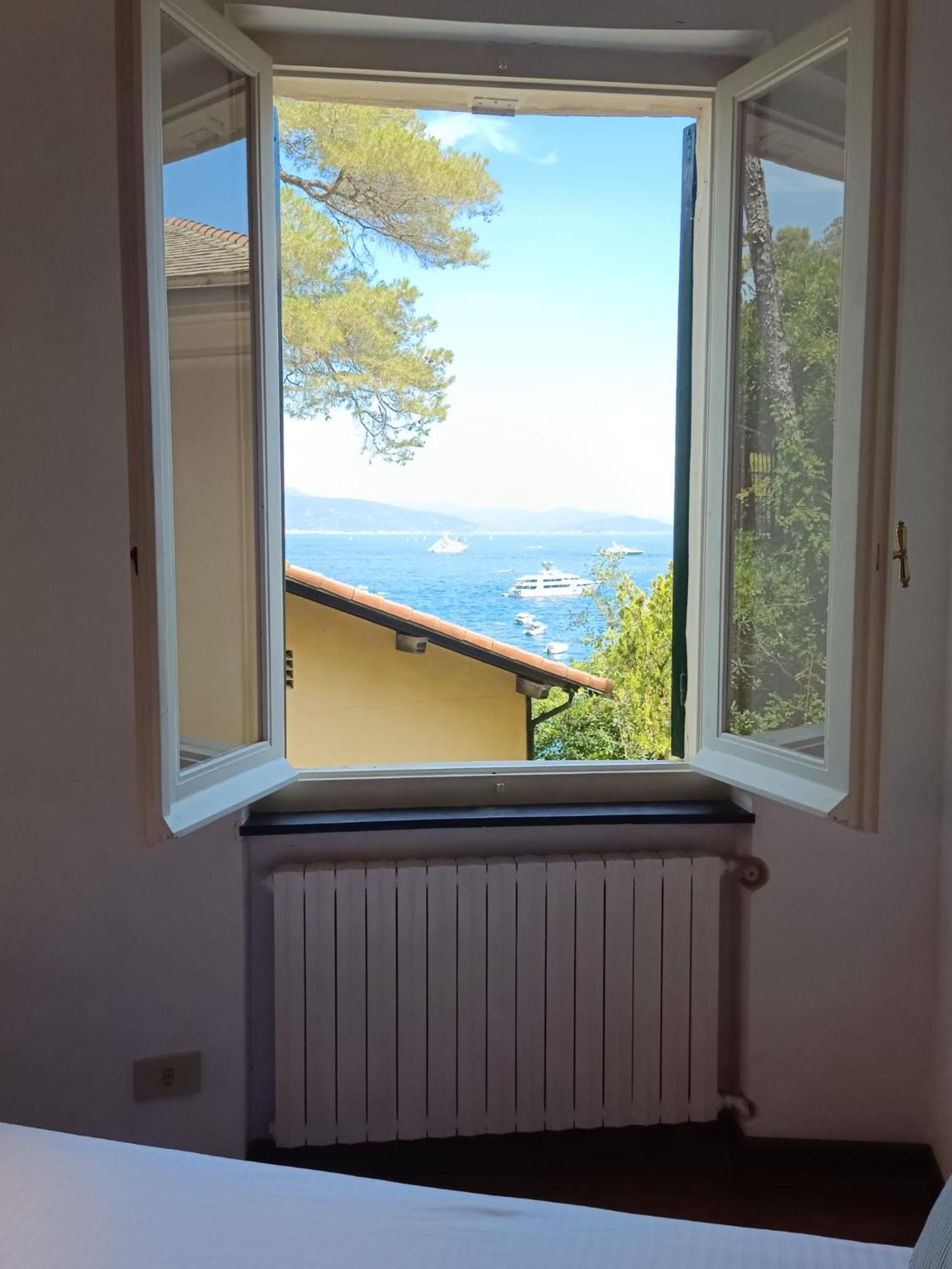Portofino Seaview Apartment, 50 Meters From The Beach, Free Parking, Air Conditioning Paraggi Exterior photo